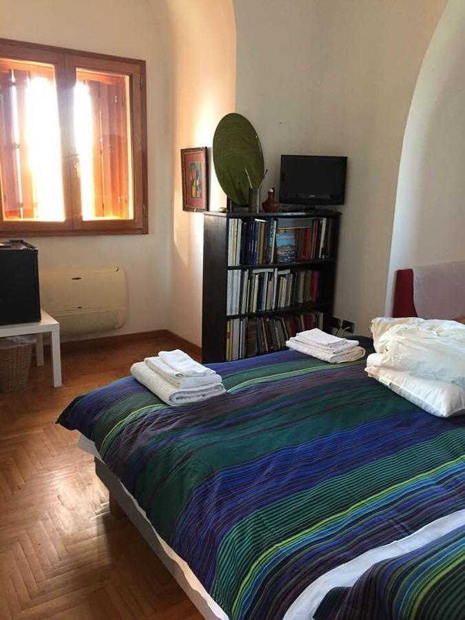 La Torre Di Ro Bed & Breakfast Naples Exterior photo