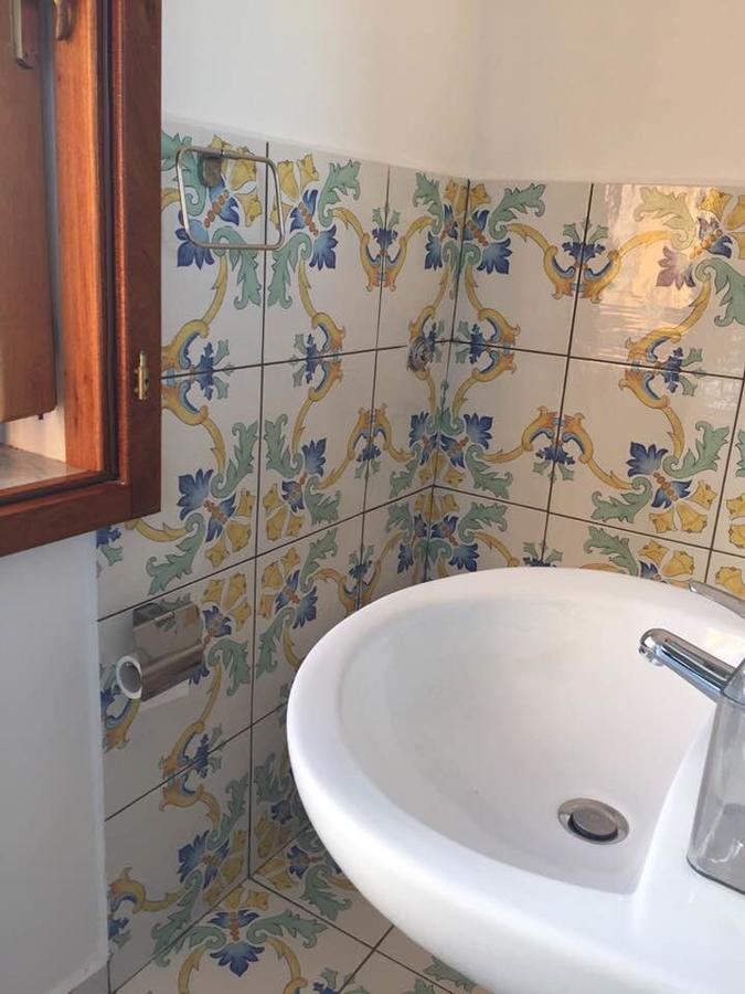 La Torre Di Ro Bed & Breakfast Naples Exterior photo