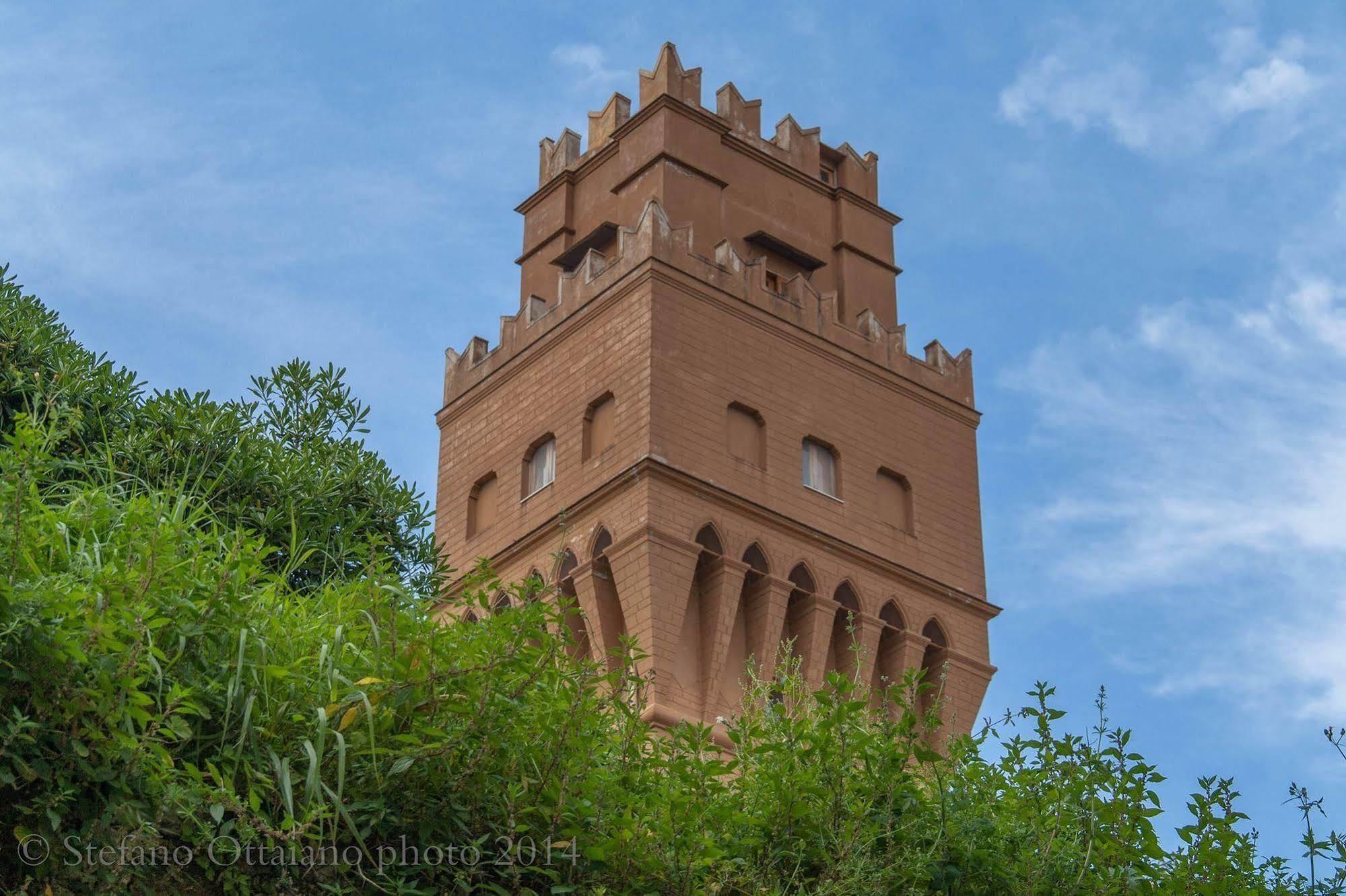 La Torre Di Ro Bed & Breakfast Naples Exterior photo